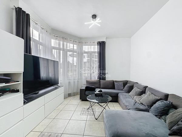 NOUVEAUTÉ SAFTI MAISON 3 CHAMBRES + BUREAU + STATIONNEMENT PRIVATIF + GRANDE COUR