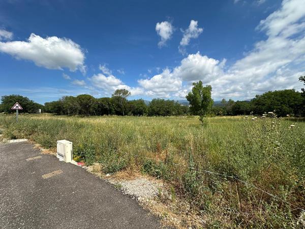 Achat terrain Tourrettes - 1500 m² - 245 000 €