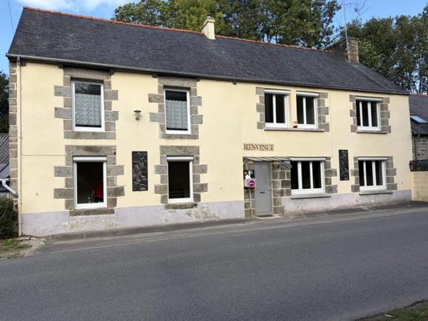 Maison mitoyenne 1 côté Plémet 97.39 m²