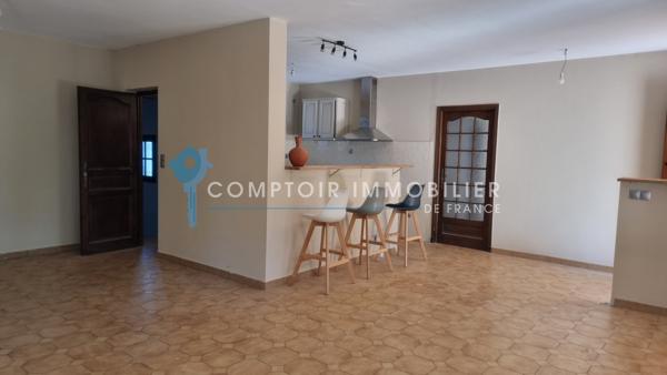 Villa
                                                                                                                                                                                                                                                                                                                        4 pièce(s)                                                                                                                                                                                                          3 chambre(s)                                                                                                                                                                                                          102  m²