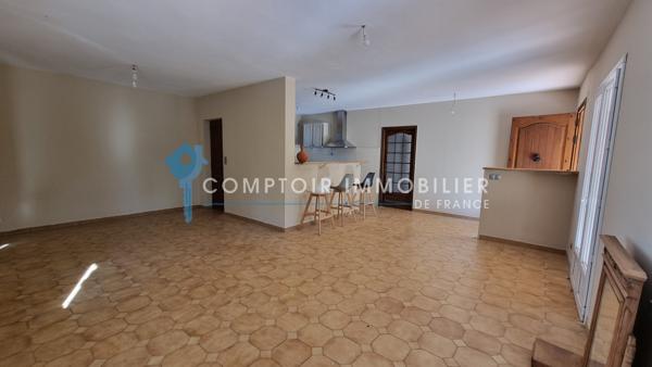 Villa
                                                                                                                                                                                                                                                                                                                        4 pièce(s)                                                                                                                                                                                                          3 chambre(s)                                                                                                                                                                                                          102  m²