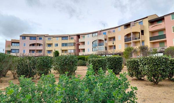 Appartement T2 Saint-Pierre-la-Mer - Balcon vue dégagée & Parking.