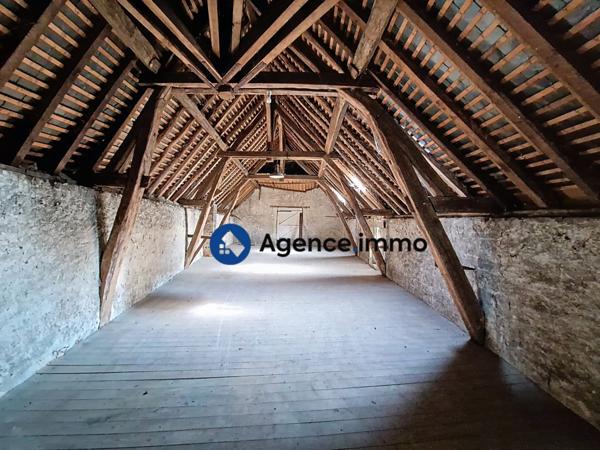 À vendre - Maison ancienne, 7 pièces située à Beaumont-Louestault (37360)