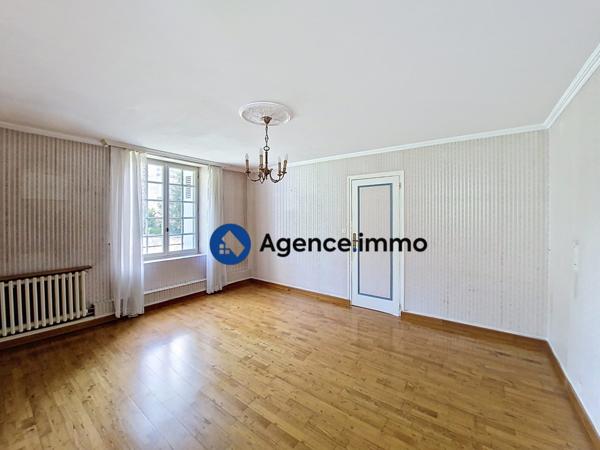 À vendre - Maison ancienne, 7 pièces située à Beaumont-Louestault (37360)