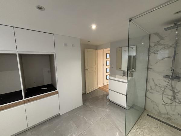 EXCEPTIONNEL PAVILLON A LOUER AVEC JACUZZI