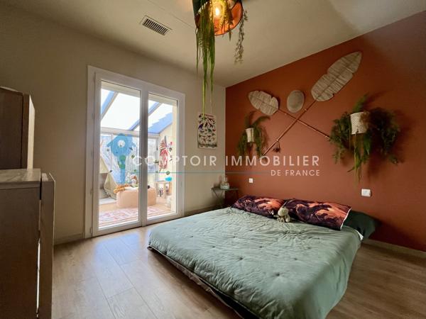 Maison
                                                                                                                                                                                                                                                                                                                        5 pièce(s)                                                                                                                                                                                                          3 chambre(s)                                                                                                                                                                                                          140  m²