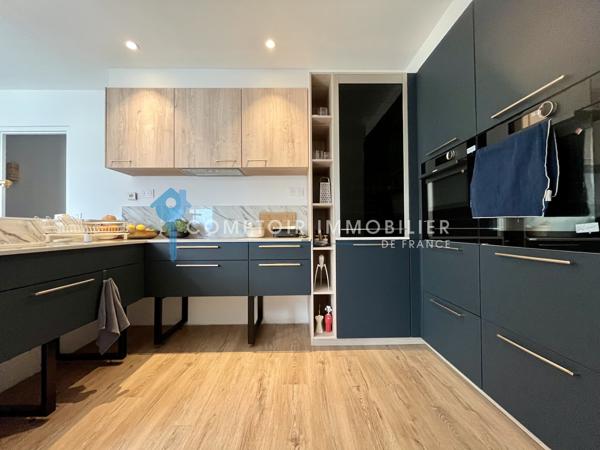 Maison
                                                                                                                                                                                                                                                                                                                        5 pièce(s)                                                                                                                                                                                                          3 chambre(s)                                                                                                                                                                                                          140  m²