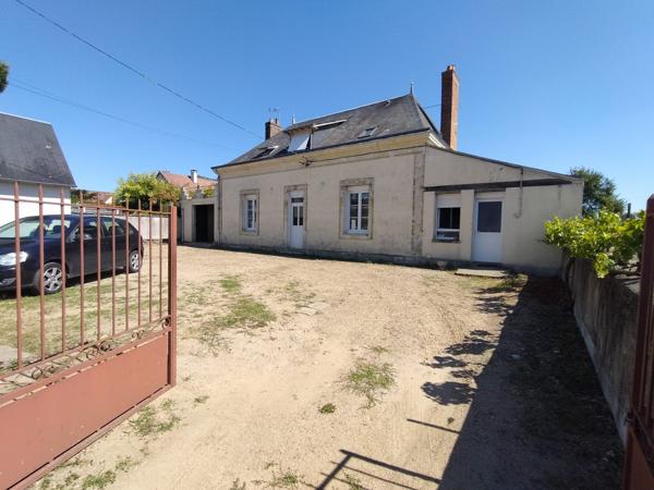 À vendre - Maison, 7 pièces située à Lhomme (72340)