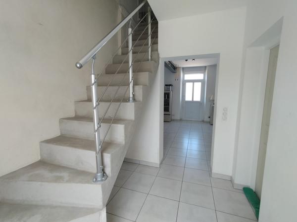 À vendre - Maison, 7 pièces située à Lhomme (72340)