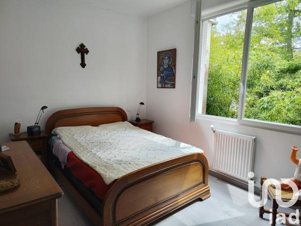 Maison 12 pièces de 392 m² à Ergué-Gabéric (29500)