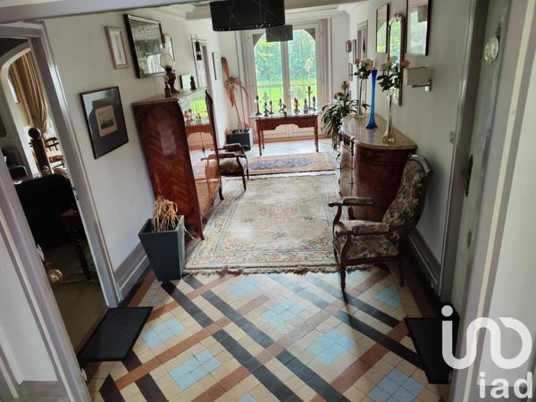 Maison 12 pièces de 392 m² à Ergué-Gabéric (29500)