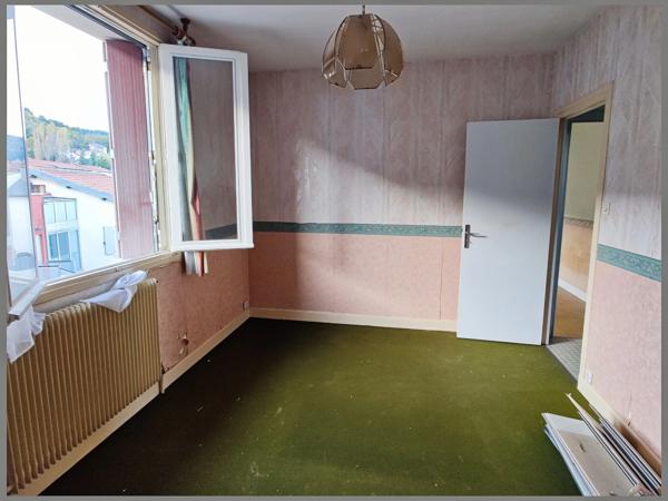 Immeuble à vendre CEYRAT (63)