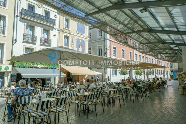 Immeuble
                                                                                                                                                
                                                                                                                                                
                                                                                                                                                
                                                    
                                                                                                                                                                                                                                                                                                                        130  m²                                                                                                                                                                                                         3 etage(s)