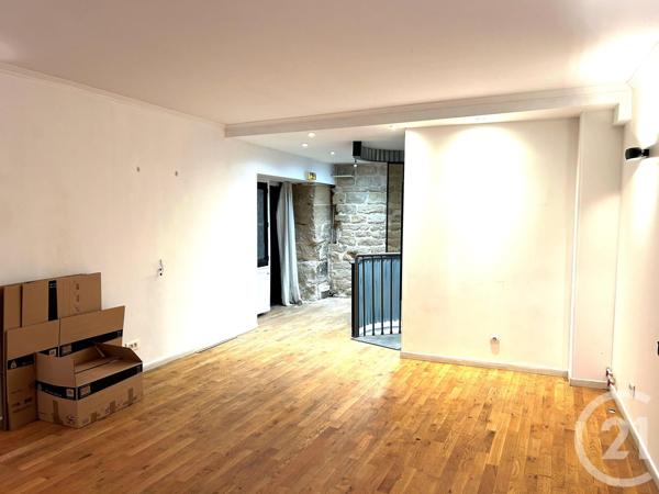 à vendre  60,70 m2 PARIS - 75004