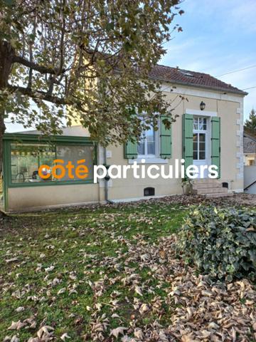 Vente Maison45 m² - 2 Pièces - SAINT AMAND MONTROND (18200)