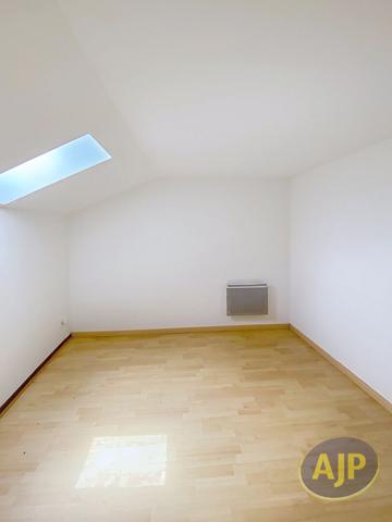 Appartement à vendre Lesparre Medoc - 2 pièces, 43m² avec 1 chambre(s) à 49 500€ - AJP Lesparre Immobilier