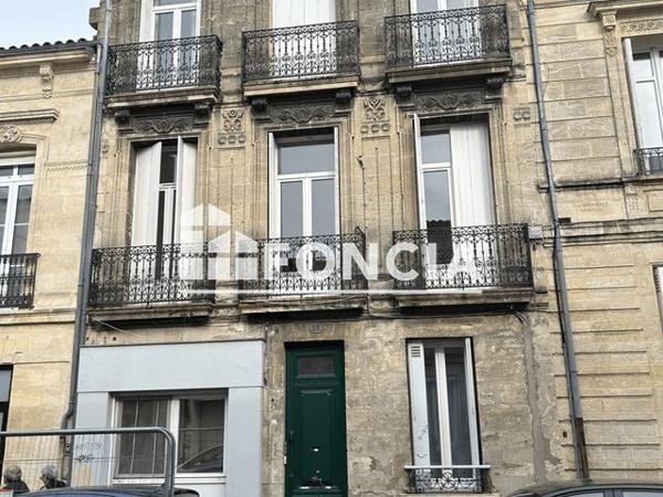 Location Appartement 3 pièces 67.99 m² - 33 RUE DU TEMPS PASSE Bordeaux 33000