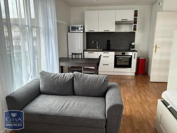 Appartement à louer 1 pièce 30.07m²