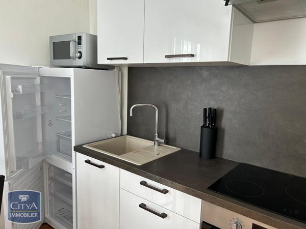 Appartement à louer 1 pièce 30.07m²