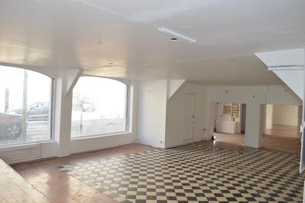 04 Manosque Murs commerciaux à vendre / 350 m2 Centre ville