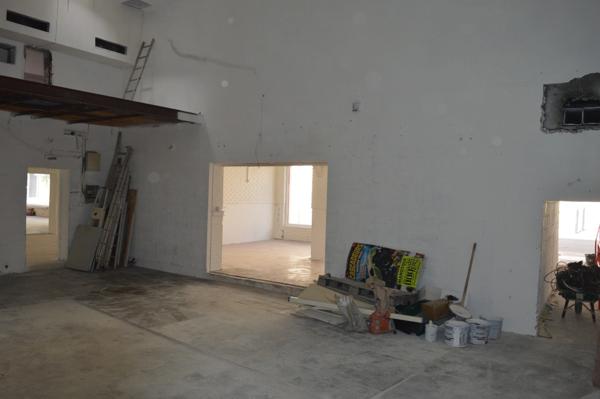 04 Manosque Murs commerciaux à vendre / 350 m2 Centre ville