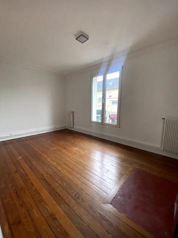 LE RAINCY - Location 4 pièce(s) 72 m2