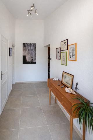 Saint-Rémy-de-Provence (13210) Superbe propriété en pierre avec dépendances et piscine