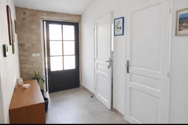 Saint-Rémy-de-Provence (13210) Superbe propriété en pierre avec dépendances et piscine