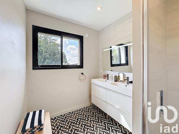 Maison à vendre 5 pièces 143 m² Bois-Guillaume