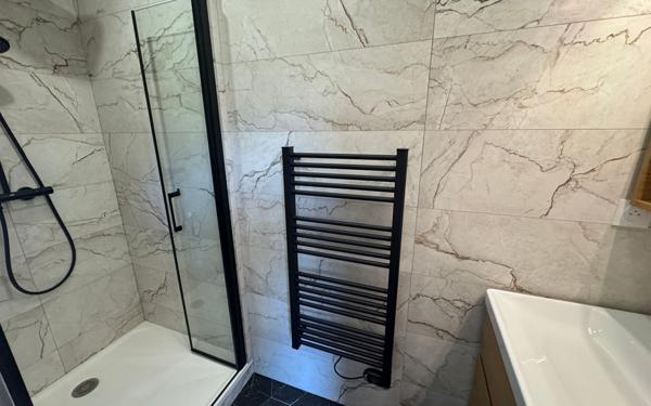 Appartement à vendre    3 pièces • 100,19 m2 Aix-les-Bains