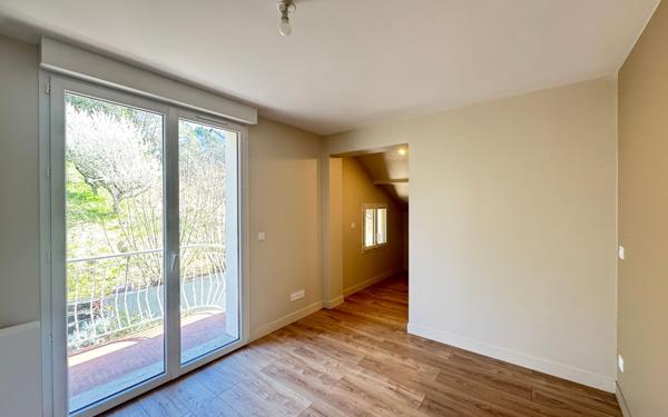 Appartement à vendre    3 pièces • 100,19 m2 Aix-les-Bains