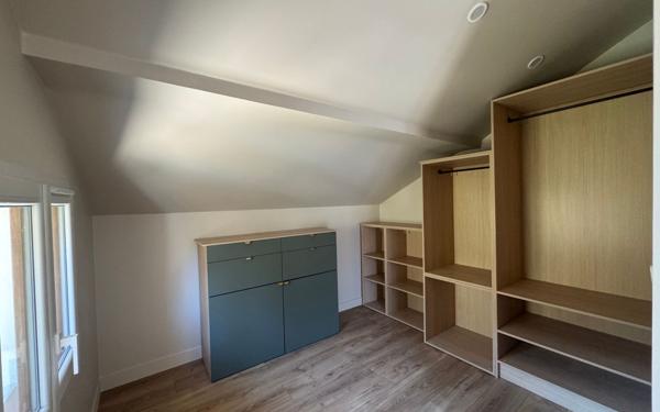 Appartement à vendre    3 pièces • 100,19 m2 Aix-les-Bains