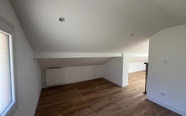 Appartement à vendre    3 pièces • 100,19 m2 Aix-les-Bains