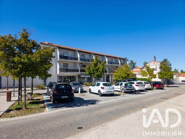 Location appartement 3 pièces 51 m² Rouillac
