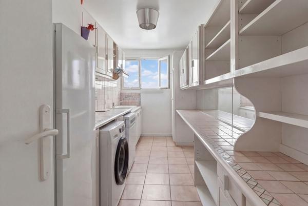 Appartement Asnières Sur Seine 4 pièces de 90 m2 avec cave et parking