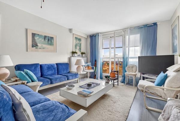 Appartement Asnières Sur Seine 4 pièces de 90 m2 avec cave et parking