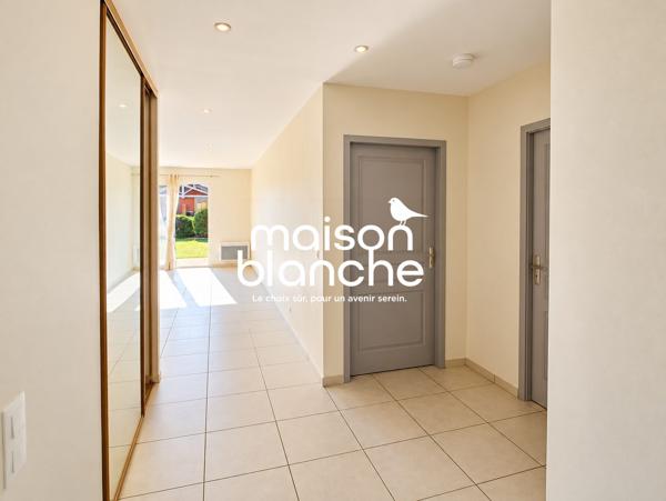 Maison plain-pied à vendre, 2 pièces - Civray 86400