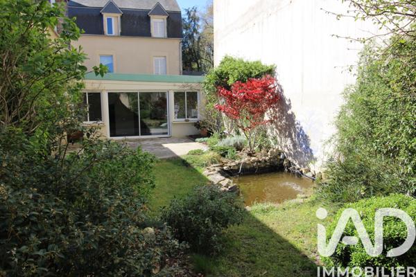 Maison à vendre 7 pièces 203,59 m² Nevers