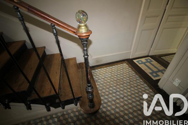 Maison à vendre 7 pièces 203,59 m² Nevers