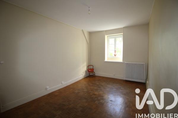 Maison à vendre 7 pièces 203,59 m² Nevers
