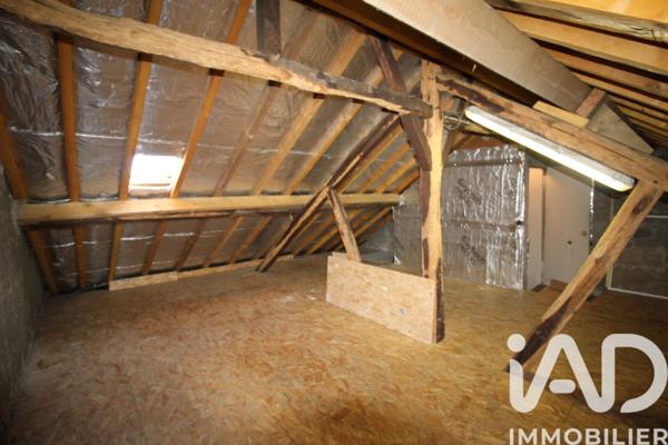 Maison à vendre 7 pièces 203,59 m² Nevers