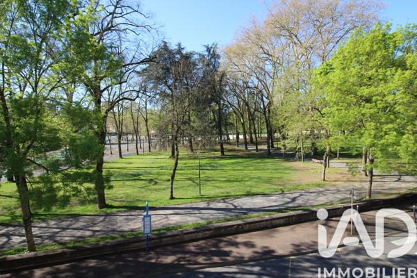 Maison à vendre 7 pièces 203,59 m² Nevers