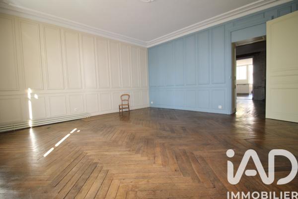 Maison à vendre 7 pièces 203,59 m² Nevers