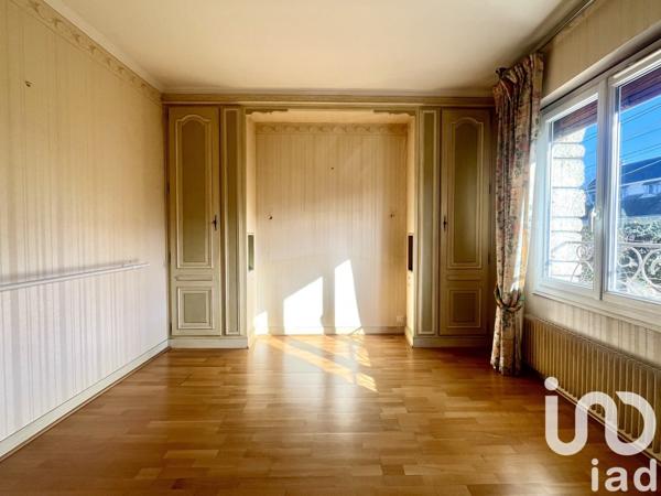 House for sale 5 rooms 115 m² Morangis