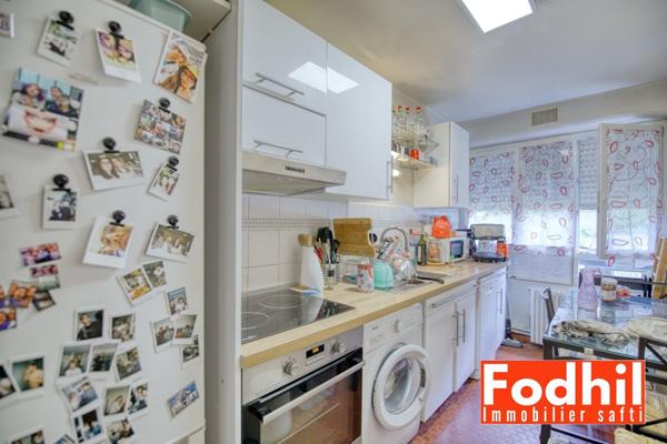 Centre ville- Appartement 2 pièces avec cave et parking.