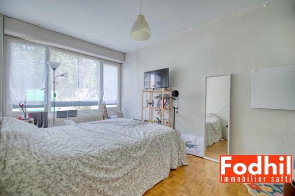 Centre ville- Appartement 2 pièces avec cave et parking.