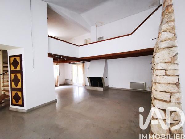 Maison à vendre 5 pièces 200 m² Nîmes
