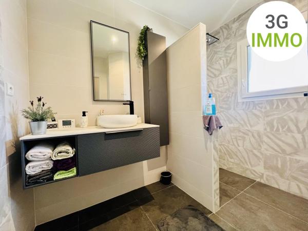 Vente / Maison d'architecte à Cholet (49300)