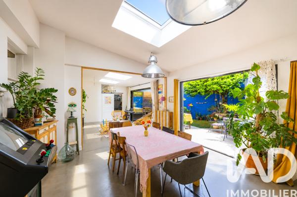 Maison à vendre 9 pièces 232 m² Le Mans