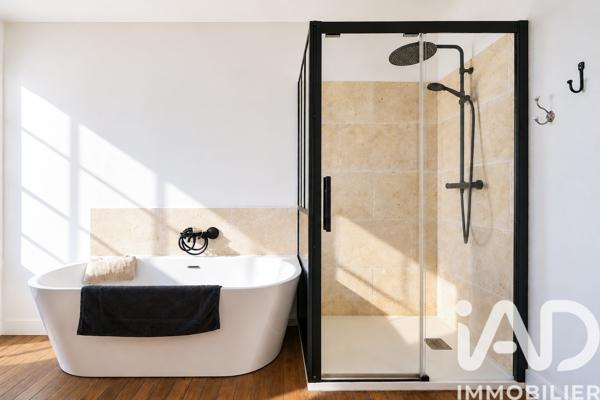Maison à vendre 9 pièces 232 m² Le Mans